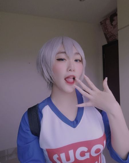 人妖打排球