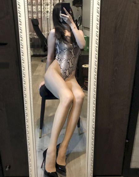 一面亲一面膜下的免费