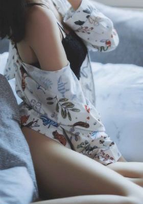 百合潮湿的欲望