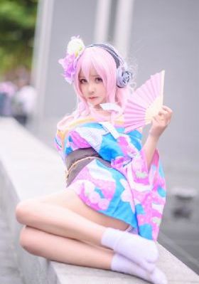 校花乞丐
